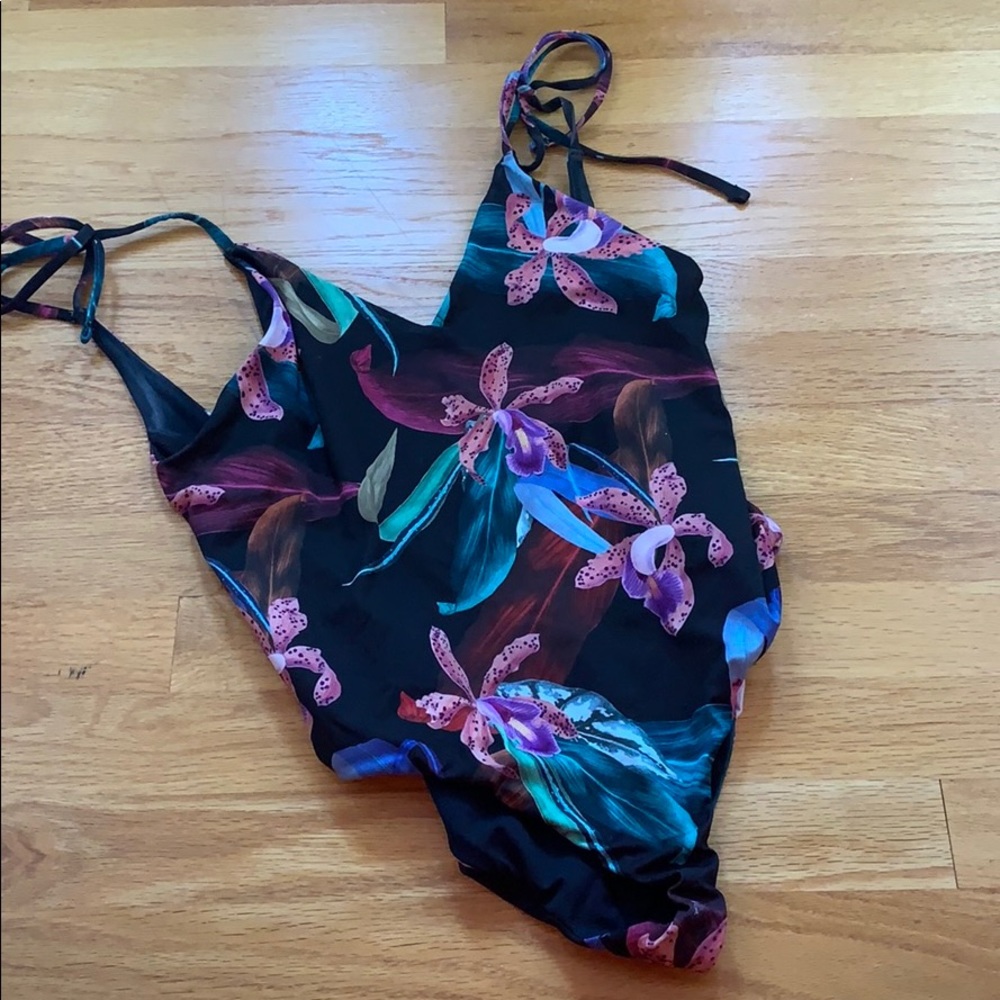 Hurley One Piece Bathing Suit - Size Small